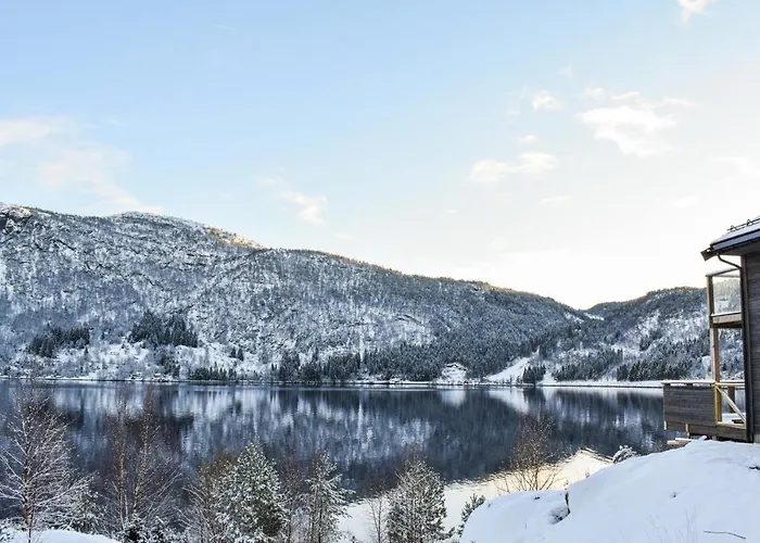 Semesterbostad Lovely In Masfjordnes With Wifi *