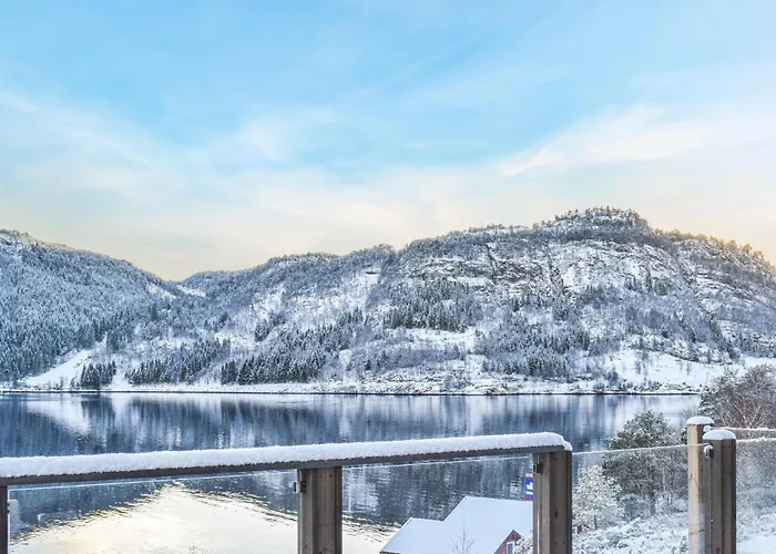 Semesterbostad Lovely In Masfjordnes With Wifi Masfjorden