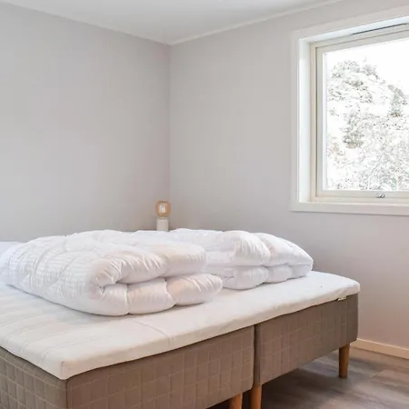 Lovely In Masfjordnes With Wifi Masfjorden